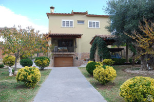 Dom na sprzedaż 137m2 Katalonia Girona - zdjęcie 1