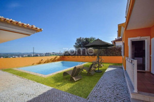 Dom na sprzedaż 250m2 Dystrykt Lizboński Torres Vedras - zdjęcie 1
