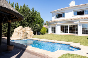 Dom na sprzedaż 424m2 Andaluzja Malaga - zdjęcie 1