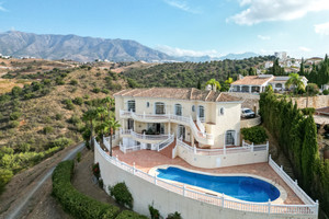 Dom na sprzedaż 480m2 Andaluzja Malaga - zdjęcie 1