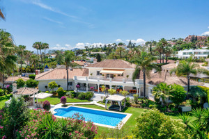 Dom na sprzedaż 890m2 Andaluzja Malaga - zdjęcie 1