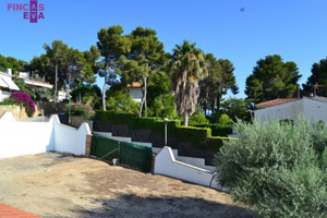 Dom na sprzedaż 409m2 Carrer Vall d'Aran, 27, 43008 Tarragona, Spain - zdjęcie 1