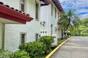 Dom na sprzedaż 182m2 H8HF+QRV, Guanacaste Province, Playa Hermosa, Costa Rica - zdjęcie 3