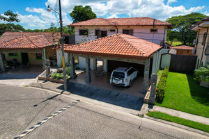Dom na sprzedaż 442m2 Luna Liberiana - zdjęcie 1