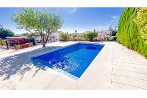 Dom na sprzedaż 225m2 Andaluzja Malaga Benalmadena del Pacifico  - zdjęcie 1