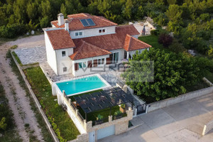 Dom na sprzedaż 290m2 Šibenik-Knin County - zdjęcie 2