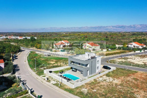 Dom na sprzedaż 210m2 Zadarska Zadar Zadar - zdjęcie 2