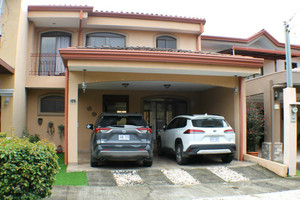 Dom na sprzedaż 240m2 Alajuela 2QCP+8CX, Alajuela Province, Alajuela, Costa Rica - zdjęcie 1