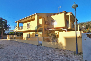 Dom na sprzedaż 180m2 Faro Silves - zdjęcie 1