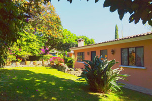 Dom na sprzedaż 240m2 44 Calz. de Los Reyes - zdjęcie 1