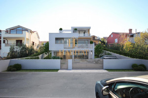 Dom na sprzedaż 190m2 Istarska Umag - Savudrija - zdjęcie 1