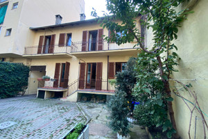 Dom na sprzedaż 380m2 Piemont Torino - zdjęcie 1