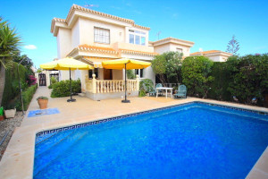 Dom na sprzedaż 111m2 C. Luis Gordillo, 7, 03189 Orihuela, Alicante, Spain - zdjęcie 1