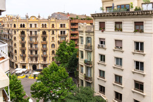 Mieszkanie na sprzedaż 162m2 Katalonia Barcelona - zdjęcie 1