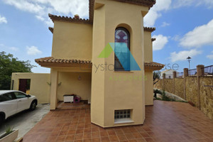 Dom na sprzedaż 290m2 Andaluzja Malaga Benalmadena - zdjęcie 1
