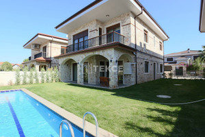 Dom na sprzedaż 210m2 Döşemealtı, Yeşilbayır - zdjęcie 1