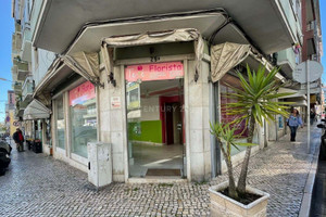 Komercyjne na sprzedaż 66m2 Dystrykt Lizboński Loures - zdjęcie 1