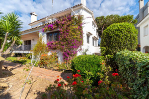 Dom na sprzedaż 290m2 Katalonia Tarragona - zdjęcie 1