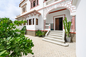 Dom na sprzedaż 273m2 Wyspy Kanaryjskie Las Palmas de Gran Canaria - zdjęcie 1