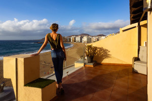 Mieszkanie na sprzedaż 62m2 Wyspy Kanaryjskie Las Palmas de Gran Canaria - zdjęcie 1