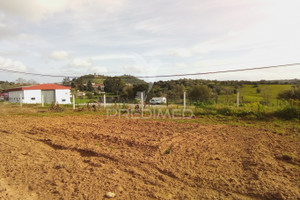 Działka na sprzedaż Evora Montemor-o-Novo N. S. da Vila, N. S. do Bispo e Silveiras - zdjęcie 1