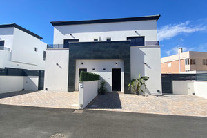 Dom na sprzedaż 112m2 C. Caridad Soler Durá, 12, 03130 Gran Alacant, Alicante, Spain - zdjęcie 1