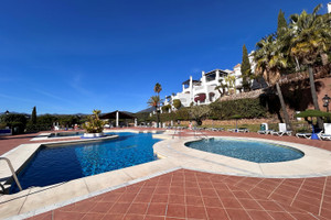 Mieszkanie do wynajęcia 136m2 Andaluzja Malaga Urb. Club Sierra, 3, 29660 Marbella, Málaga, Spain - zdjęcie 1