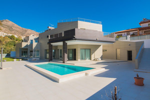 Dom na sprzedaż 369m2 Andaluzja Malaga Benalmadena - zdjęcie 2