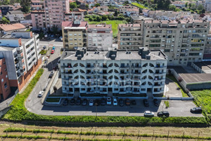 Mieszkanie na sprzedaż 150m2 Porto Gondomar Baguim do Monte (Rio Tinto) - zdjęcie 1