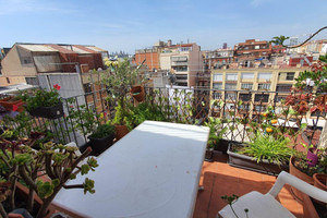 Mieszkanie na sprzedaż 71m2 Katalonia Barcelona - zdjęcie 2