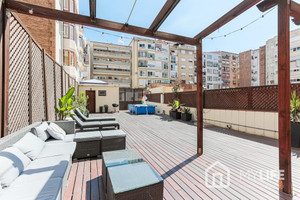 Mieszkanie na sprzedaż 123m2 Katalonia Barcelona - zdjęcie 1
