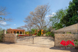Dom na sprzedaż 308m2 C. 52 1843B, Sin Nombre, 97540 Izamal, Yuc., Mexico - zdjęcie 1