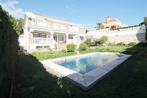 Dom na sprzedaż 759m2 Andaluzja Malaga Benalmadena - zdjęcie 1