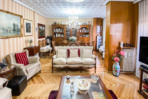Mieszkanie na sprzedaż 130m2 Madryt - zdjęcie 1