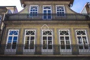 Mieszkanie na sprzedaż 53m2 Porto Porto - zdjęcie 2