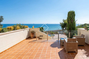 Dom na sprzedaż 249m2 Katalonia Tarragona - zdjęcie 1