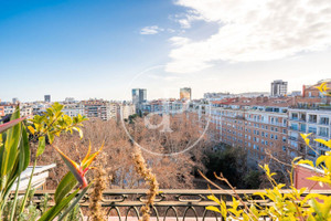Mieszkanie na sprzedaż 312m2 Katalonia Barcelona - zdjęcie 1