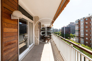 Mieszkanie na sprzedaż 142m2 Katalonia Barcelona - zdjęcie 1