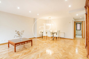 Mieszkanie na sprzedaż 102m2 Madryt - zdjęcie 2