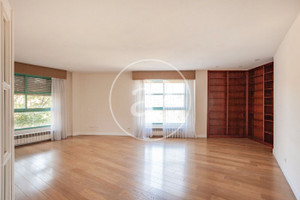 Mieszkanie na sprzedaż 167m2 Madryt - zdjęcie 1