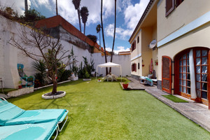 Dom na sprzedaż 450m2 Wyspy Kanaryjskie Las Palmas de Gran Canaria - zdjęcie 2