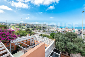 Dom na sprzedaż 197m2 Wyspy Kanaryjskie Las Palmas de Gran Canaria - zdjęcie 1