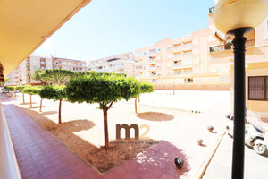 Mieszkanie na sprzedaż 41m2 Walencja Alicante Guardamar Del Segura - zdjęcie 2