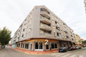 Mieszkanie na sprzedaż 77m2 Walencja Alicante Guardamar Del Segura - zdjęcie 1