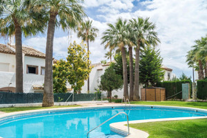 Dom na sprzedaż 140m2 Andaluzja - zdjęcie 2