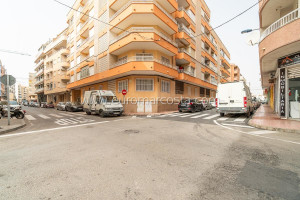 Mieszkanie na sprzedaż 81m2 Walencja Alicante Torrevieja - zdjęcie 1