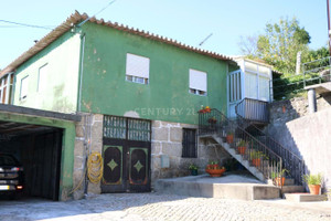 Dom na sprzedaż 180m2 Porto Paredes - zdjęcie 1