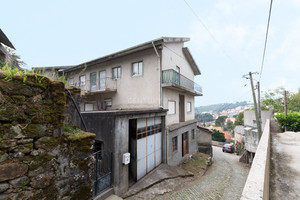 Dom na sprzedaż 276m2 Porto Paredes - zdjęcie 1