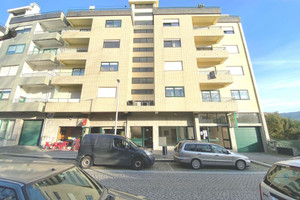 Mieszkanie na sprzedaż 148m2 Porto Santo Tirso - zdjęcie 1