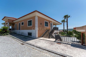 Dom na sprzedaż 574m2 Dystrykt Lizboński Vila Franca de Xira - zdjęcie 1